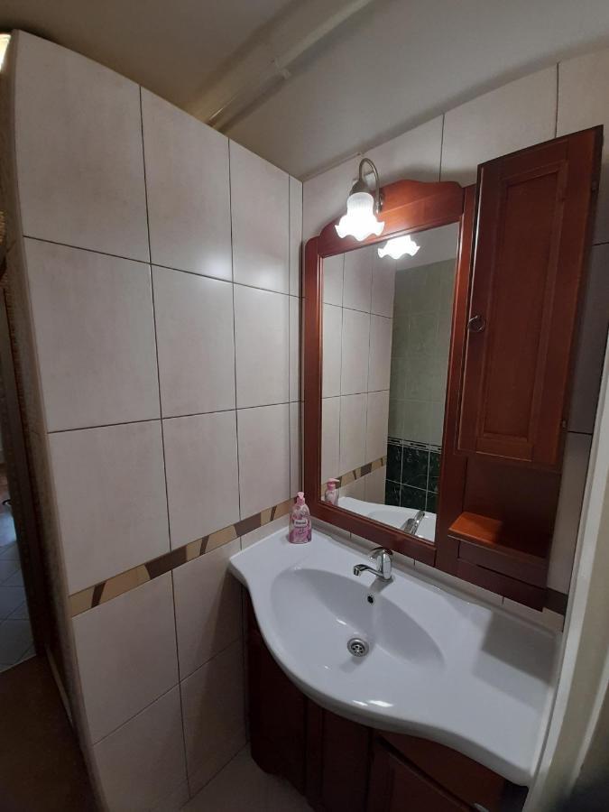 Zoeld Sziget Apartmanlakas Eger Exterior photo