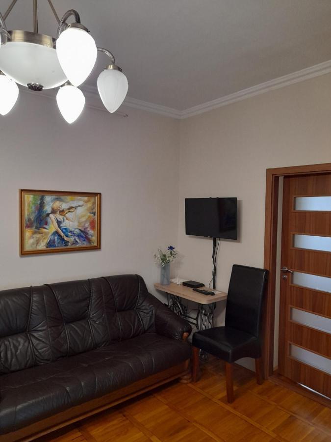 Zoeld Sziget Apartmanlakas Eger Exterior photo